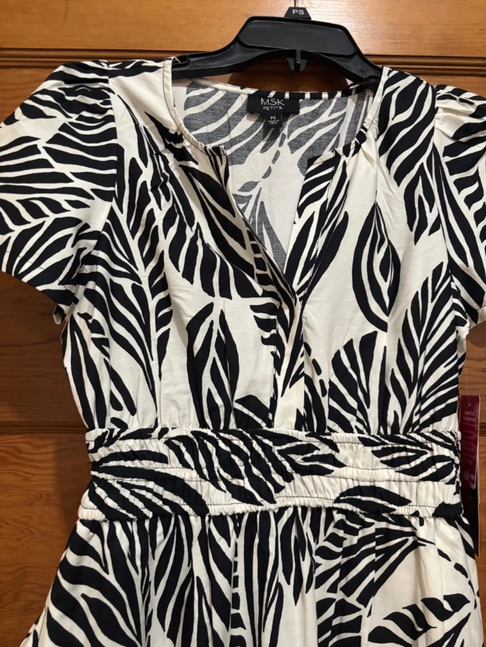 WOMENS MSK BLACK AND WHITE BLOCK PRINTED STYLE DRESS SIZE PS
